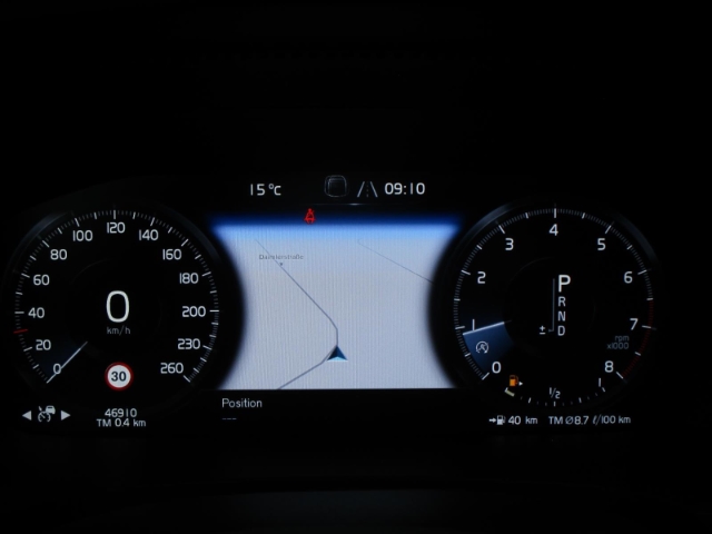 Volvo  Kombi Momentum Pro T4 EU6d-T Navi Leder digitales Cockpit Soundsystem LED ACC El