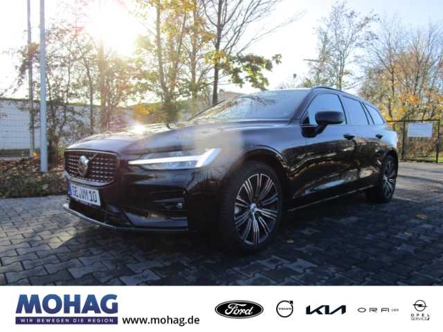 Volvo  Plus Dark StandHZG AHK-el. klappb. Navi Leder digitales Cockpit Soundsystem