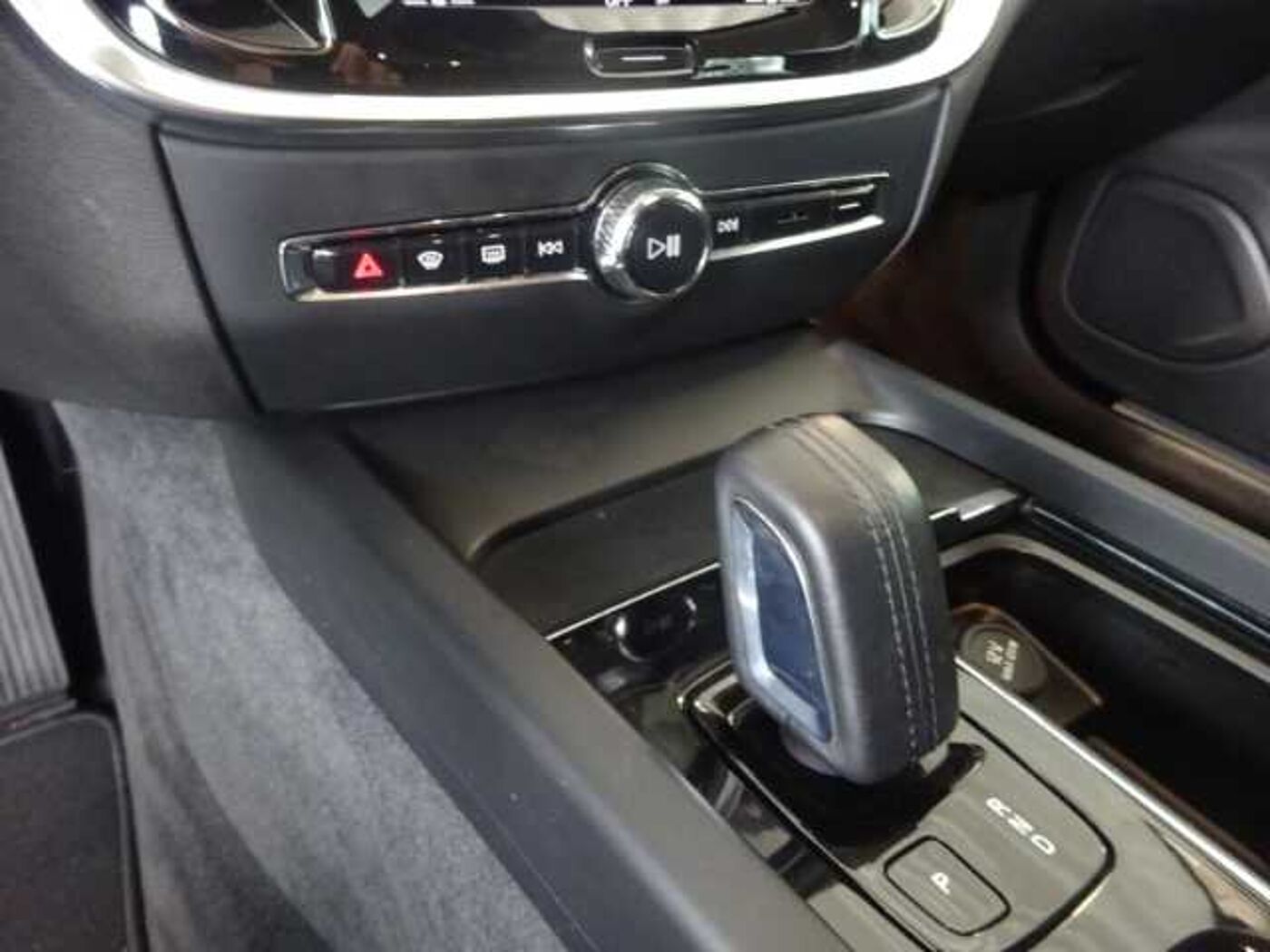 Volvo  Momentum B3 - Sitzheizung, PDC, Kamera