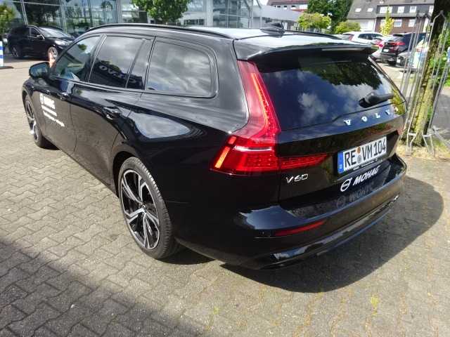 Volvo  Plus Dark B4 - Navi, ACC, Standheizung