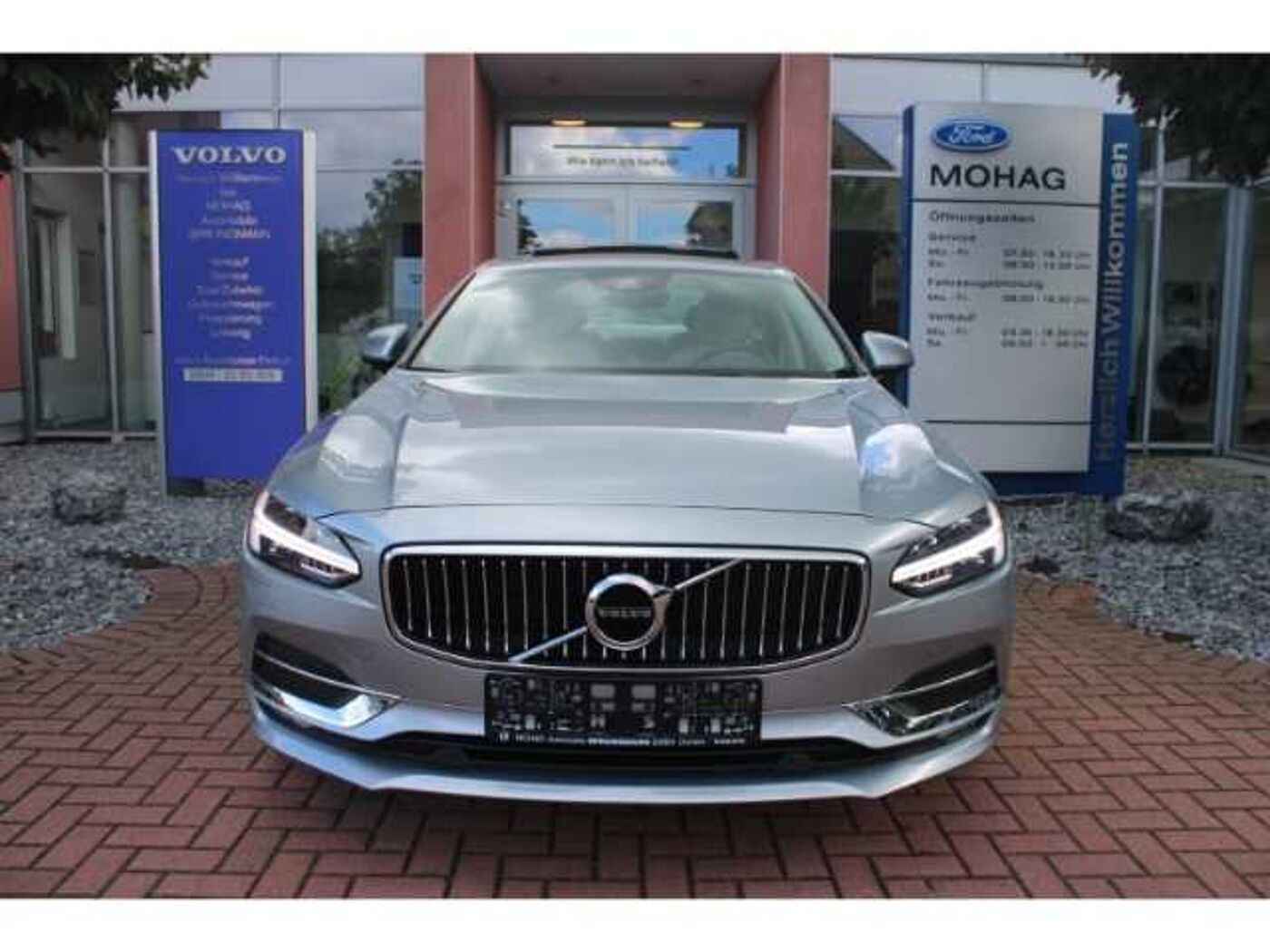 Volvo  T6 AWD Inscription mit GSHD, LuftFw. ,HuD, Massage, B&W,20zoll, Standheiz, ACC, BliS