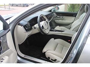 Volvo  T6 AWD Inscription mit GSHD, LuftFw. ,HuD, Massage, B&W,20zoll, Standheiz, ACC, BliS