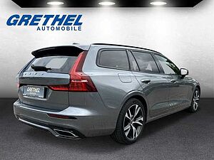 Volvo  R Design Recharge Plug-In Hybrid AWD T8 Twin Engine EU6d