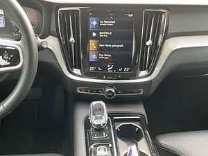 Volvo  V60 T8 Twin Engine Inscription Plug-In Hybrid AWD Bluetooth Navi LED Vollleder K