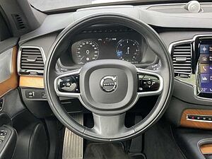 Volvo  XC 90 D5 AWD Inscription Geartronic Head Up Display Navi LED Vollleder Klima Ein