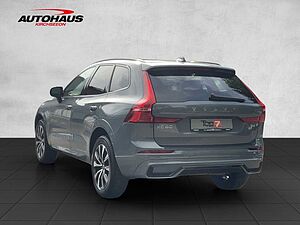 Volvo  XC60 B4 (Diesel) Mild-Hybrid Plus Dark AWD Automat Bluetooth Navi LED Vollleder