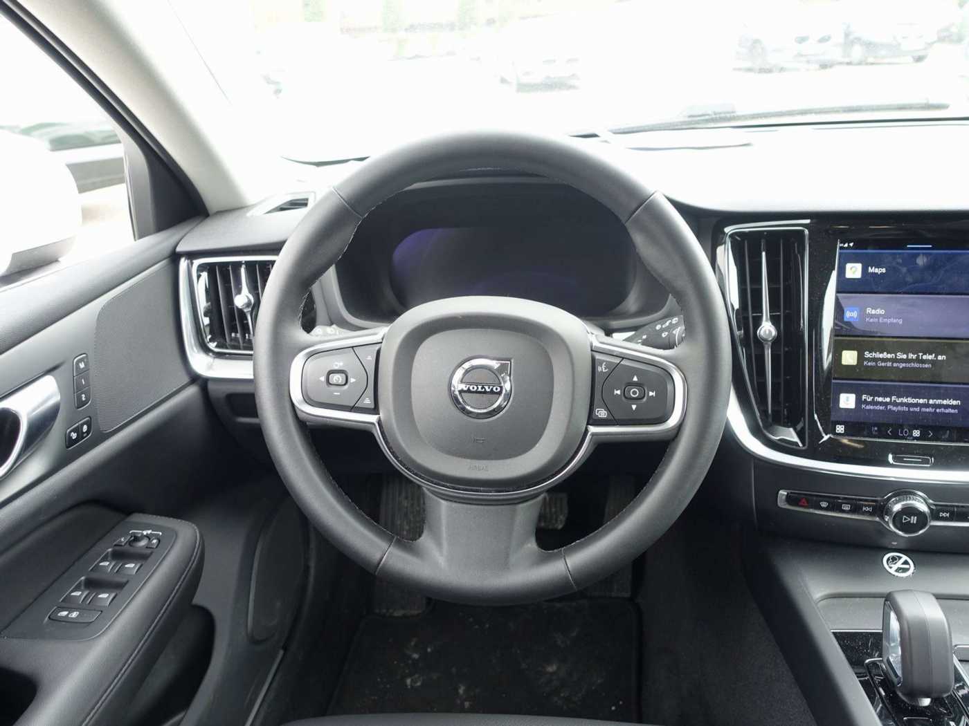 Volvo  Core, B4 Mild-Hybrid/Kamera/Memory/Carplay