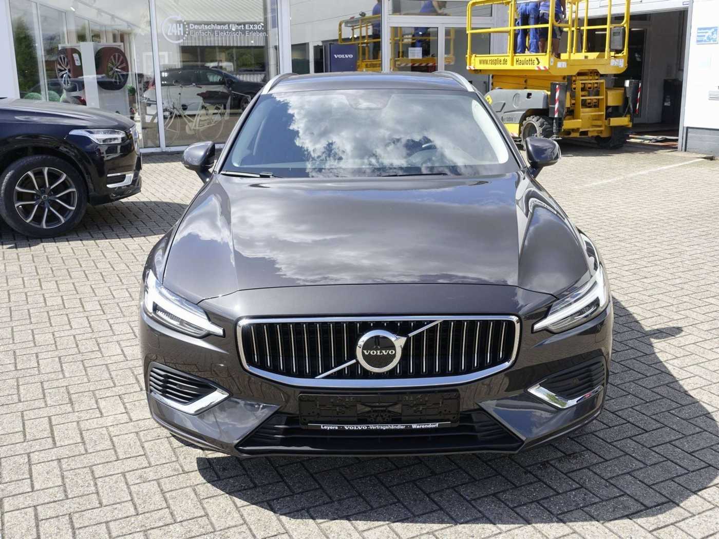 Volvo  Recharge Plus T6 AWD Plug-in Hybrid/Kamera