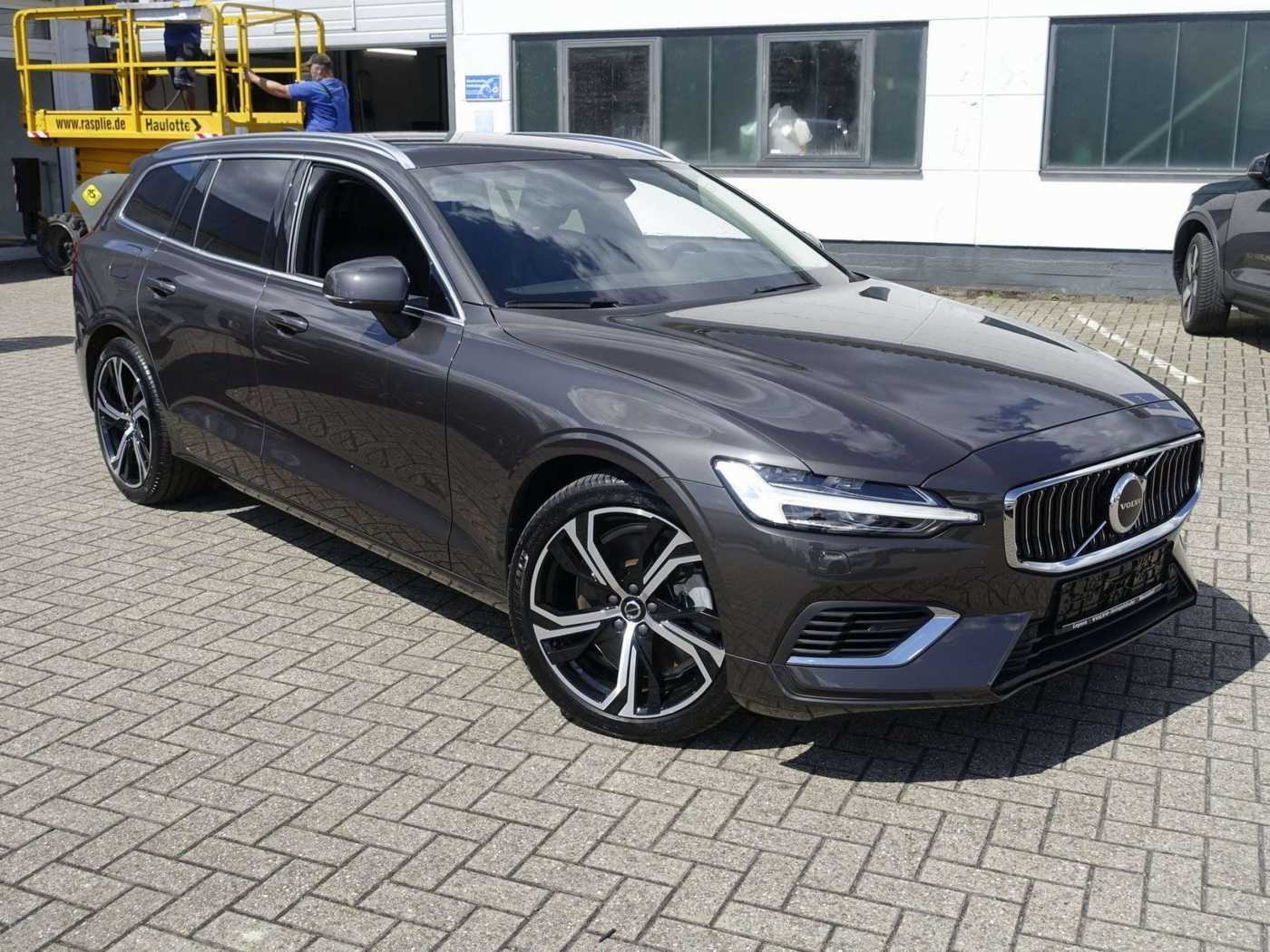 Volvo  Recharge Plus T6 AWD Plug-in Hybrid/Kamera