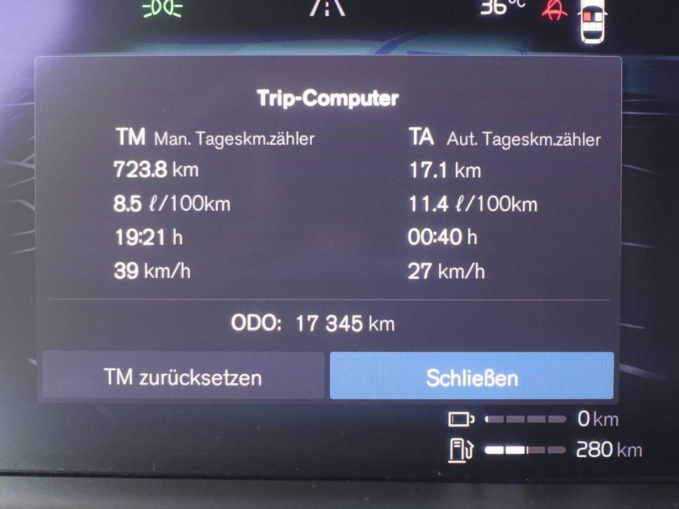 Volvo  T6 AWD Plug-in Hybrid Plus Dark KAMERA/PILOT