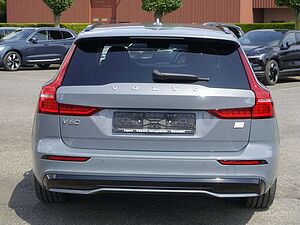 Volvo  T6 AWD Plug-in Hybrid Plus Dark KAMERA/PILOT