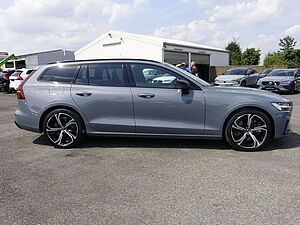 Volvo  T6 AWD Plug-in Hybrid Plus Dark KAMERA/PILOT