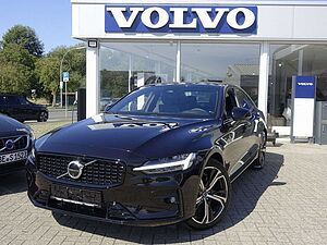 Volvo  Ultimate B5 AWD Dark/Pano/Head-UP/360°/H&K