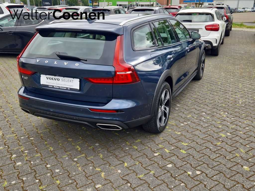 Volvo  V60 D4 AWD Automatikgetriebe (140kW/190PS) Cross Country Pro