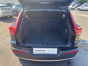Volvo  XC40 D3 (110KW/150PS) Momentum man.