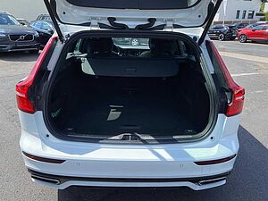 Volvo  V60 T8 TWIN ENGINE AWD Automatikgetriebe (223+65kW/303+87PS) R-Design