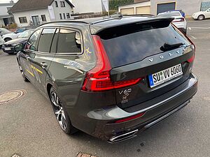 Volvo  T4 R-Design, BLIS, ACC, 360°, H&K