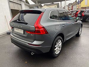 Volvo  XC60 Momentum Pro, B4 Diesel, Voll-LED, 360°, BLIS