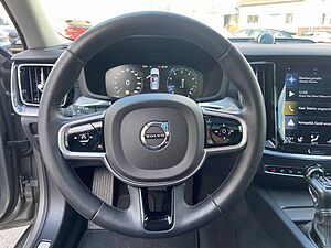 Volvo  T6 AWD Inscription, Pano, Standheiz. , Voll-LED, Head-Up, 360°, B&W