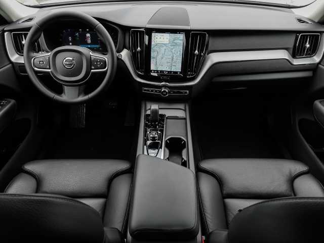 Volvo  Core 2WD B4 Benzin EU6d digitales Cockpit Memory Sitze Soundsystem LED Scheinwer