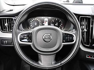 Volvo  Inscription AWD B5 Diesel EU6d Allrad HUD AD StandHZG Navi Leder digitales Cockp