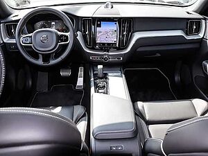 Volvo  R Design AWD B5 Diesel EU6d Allrad StandHZG Navi digitales Cockpit Memory Sitze