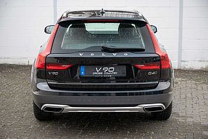 Volvo  D4 AWD