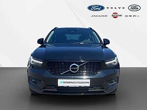 Volvo  T4 Recharge Design Expression