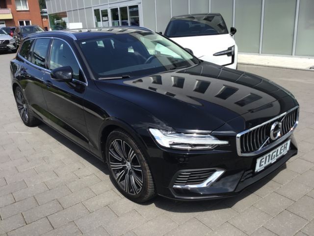 Volvo  T8 Inscription AWD PanoDach AHK Navi Leder