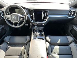 Volvo  T8 R-Design AWD Leder AHK PanoDach