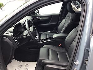 Volvo  T4 R-Design AWD Leder Cam PanoDach Stdhzg.