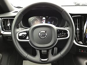 Volvo  T6 R-Design AWD Leder Stdhzg. Navi AHK