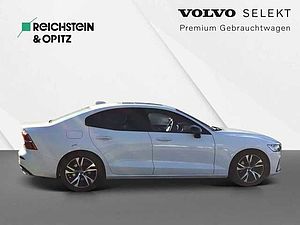 Volvo  T4 Geartronic R-Design +schwb. AHK/Pano/BLIS