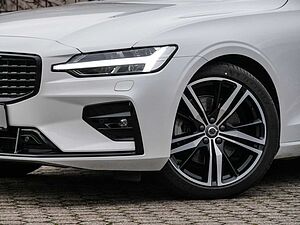 Volvo  S60 R-Design, B4 Mild-Hybrid Benzin