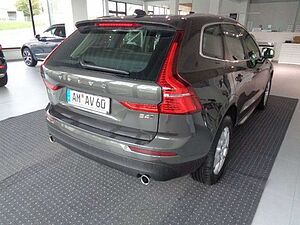 Volvo  Momentum Pro AWD*STANDHEIZUNG*BLIS*RADAR