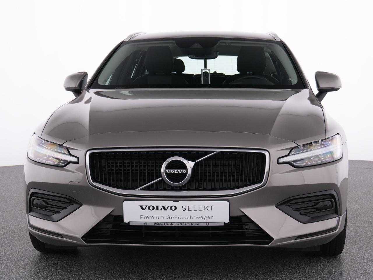 Volvo  V60 D3 Schaltgetriebe (110kW/150PS) Momentum Pro