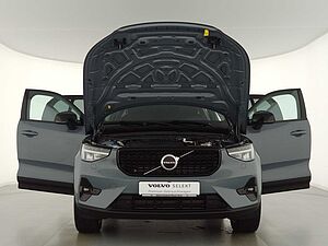 Volvo  XC40 Recharge Plus, T5 Plug-in Hybrid, Elektrisch/Benzin, Dark