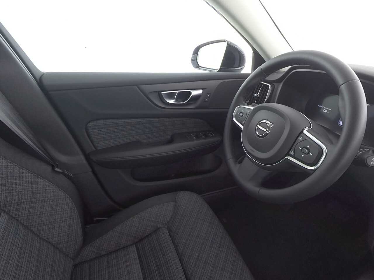 Volvo  V60 Core, B4 Mild-Hybrid, Diesel