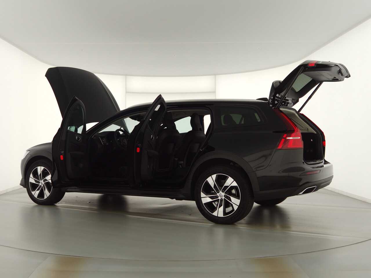 Volvo  V60 Cross Country Pro, B4 Mild-Hybrid Diesel AWD