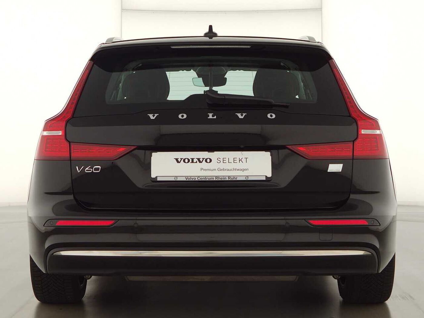 Volvo  V60 Recharge Core, T6 AWD Plug-in Hybrid, Elektrisch/Benzin, Bright