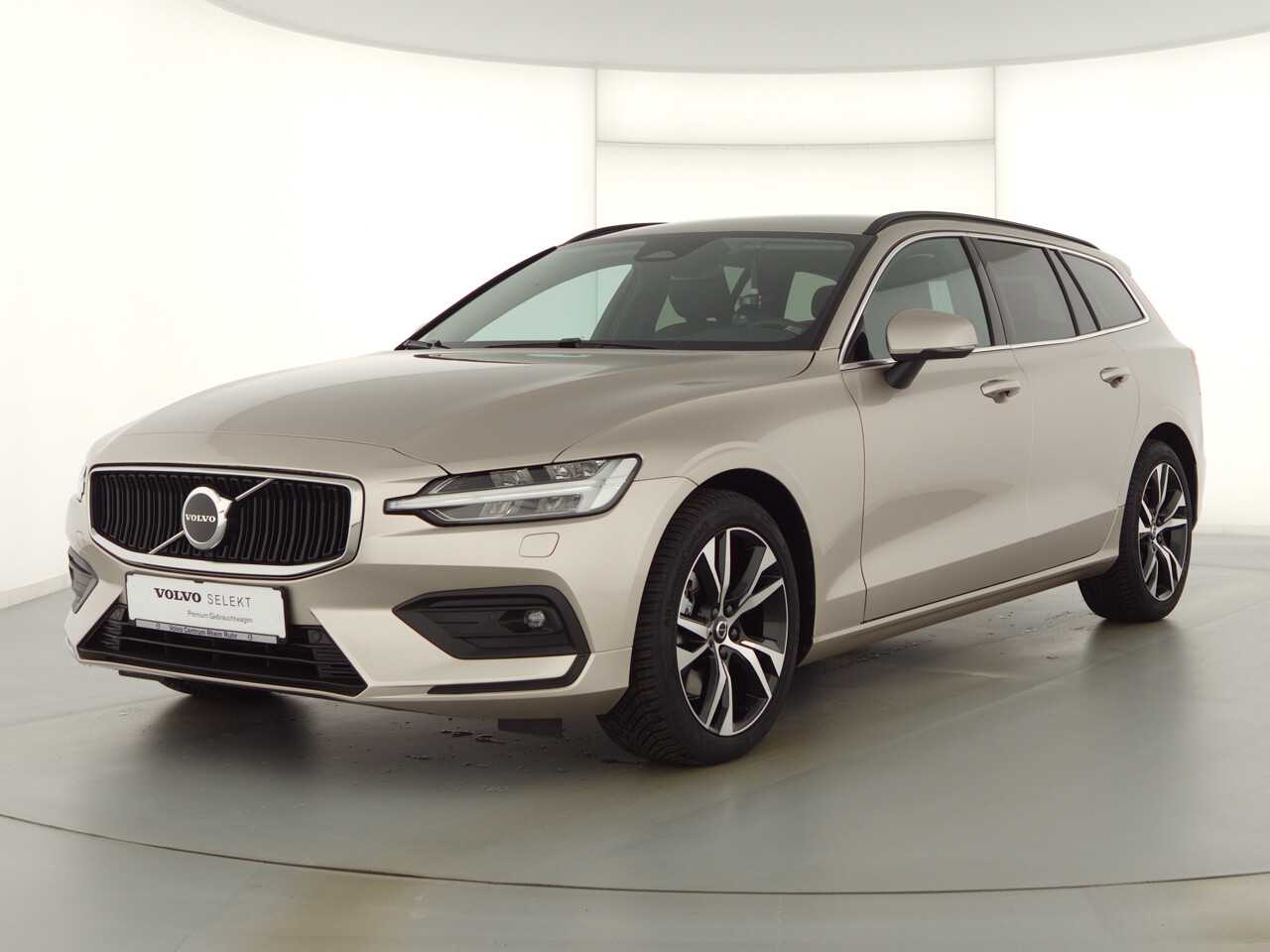 Volvo  V60 Core, B4 Mild-Hybrid, Diesel