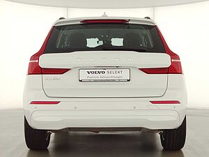 Volvo  XC60 Momentum Pro, B4 Mild-Hybrid Benzin