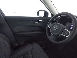 Volvo  XC60 Core, B4 AWD Mild-Hybrid, Diesel