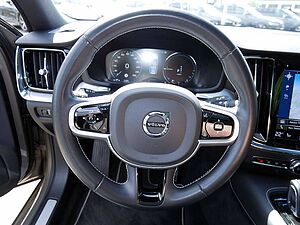 Volvo  T8 AWD Twin Engine R-Design HUD LED 360°