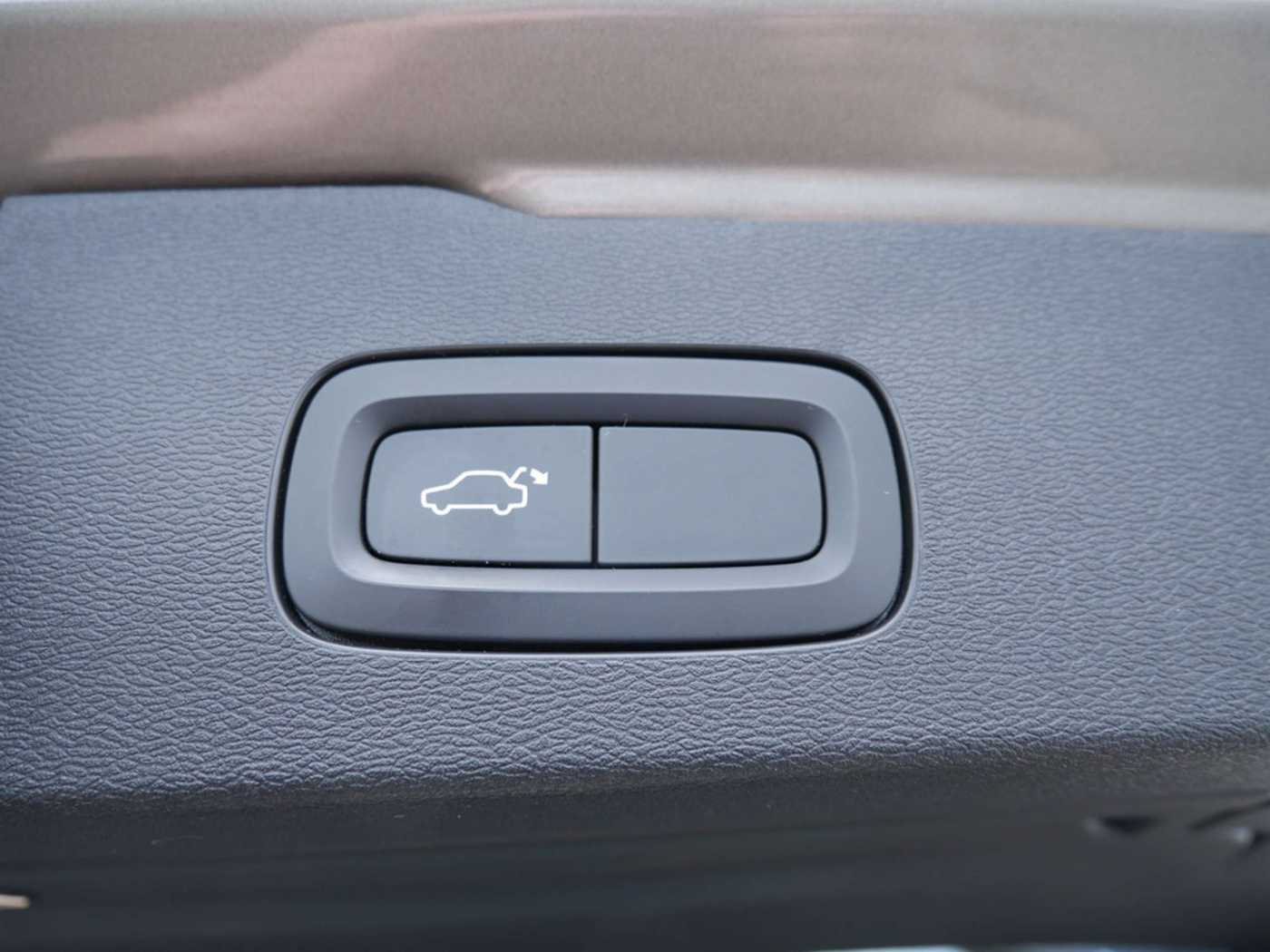 Volvo  Recharge T8 AWD Inscription HUD LED PANO