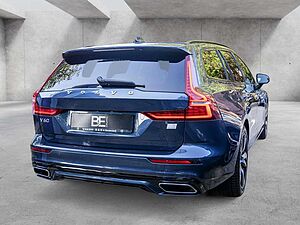 Volvo  T6 AWD Recharge Plug-In Hybrid R-Design