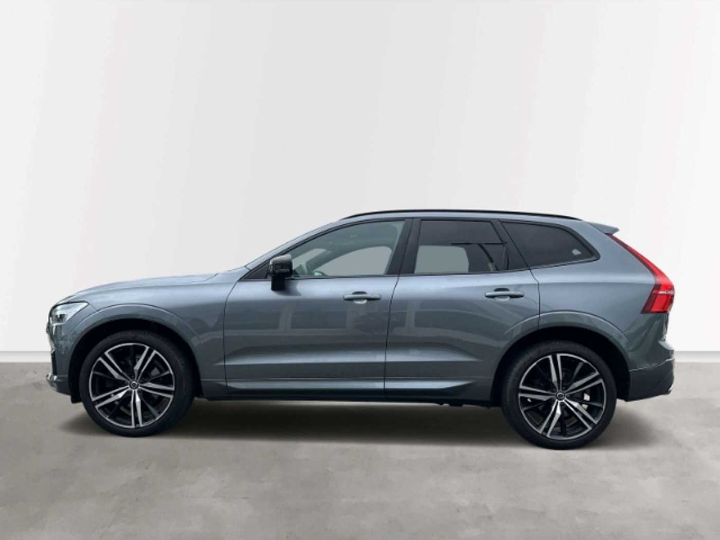 Volvo  R Design AWD B6 StandHZG AHK schwenkb. Panoschiebe