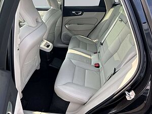 Volvo  Inscription Recharge AWD T6 AHK schwenkb. Schiebed