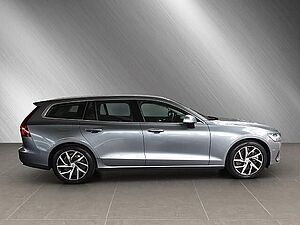 Volvo  Momentum Pro PHEV