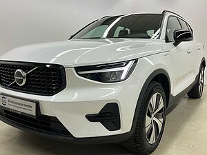 Volvo  XC40 Recharge Plus, T5 Plug-in Hybrid, Elektrisch/Benzin, Dark